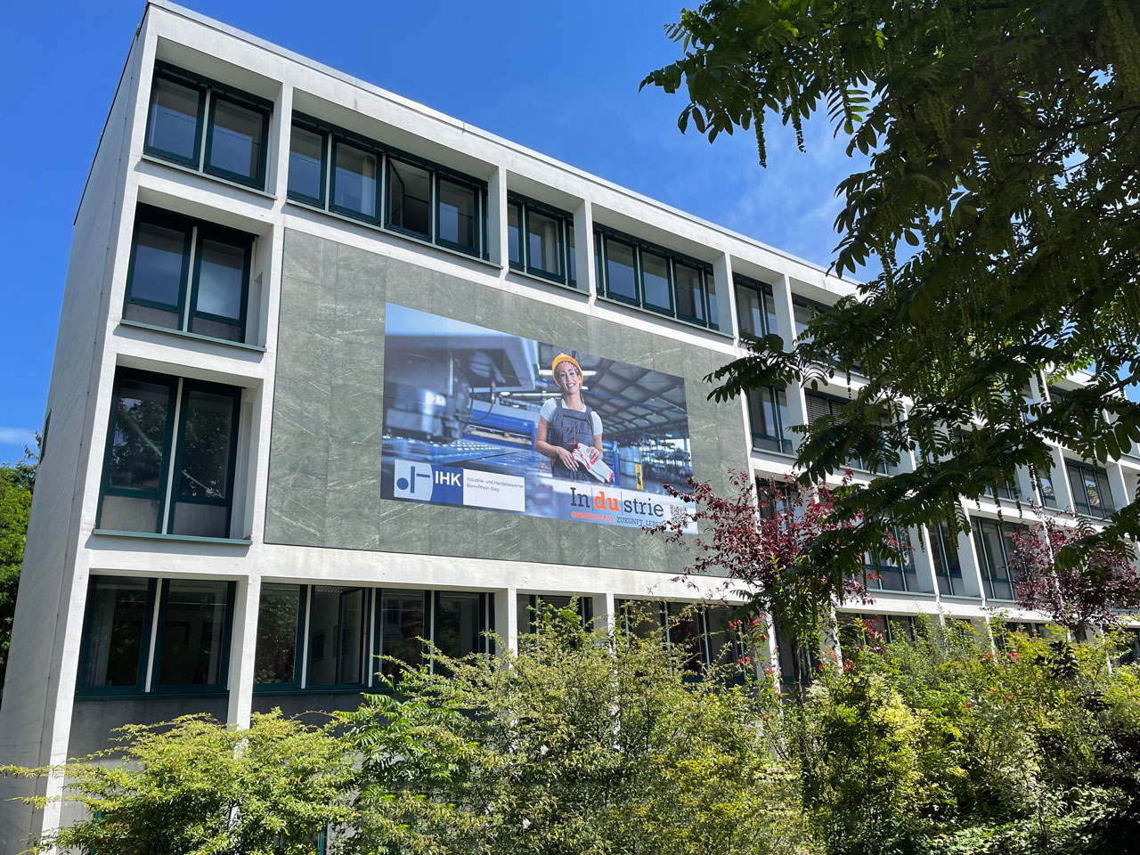 © IHK Bonn RheinSieg - Ansicht des IHK Gebäudes in Bonn